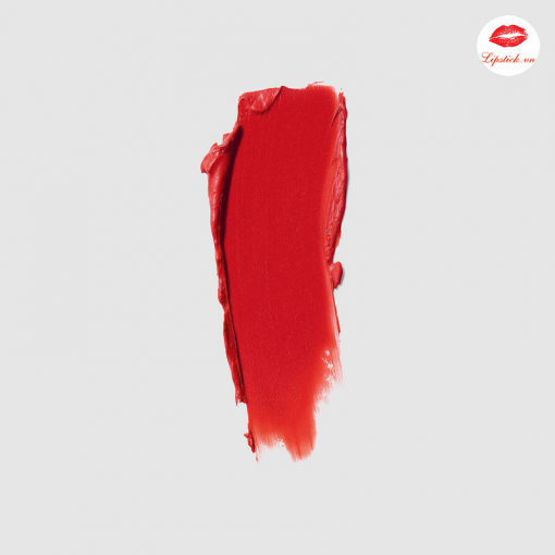 chat-son-gucci-500-Odalie-Red-Mat-Lipstick